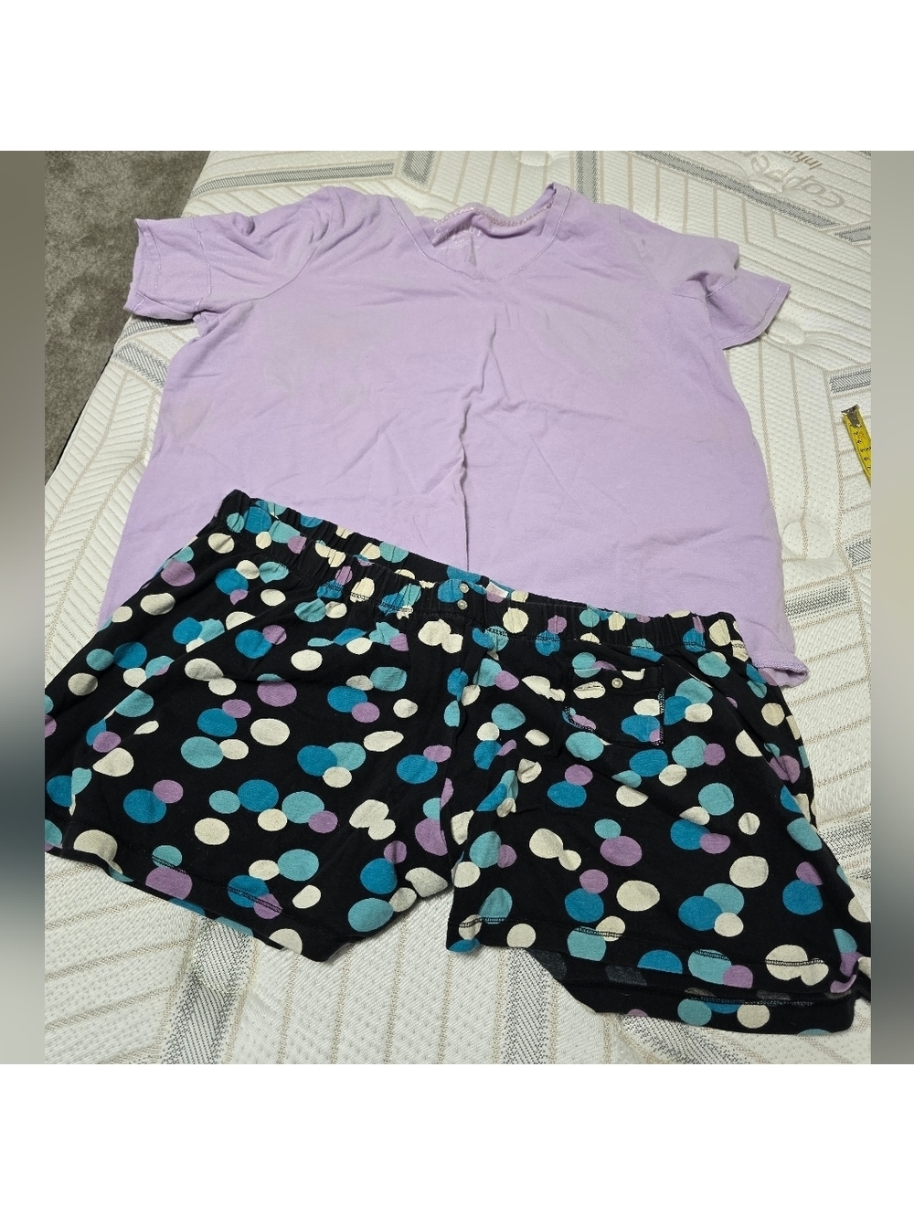 Cacique Women's Shorts Pajama Set Size 18/20 Purple Top with Black Polka Dot Paj